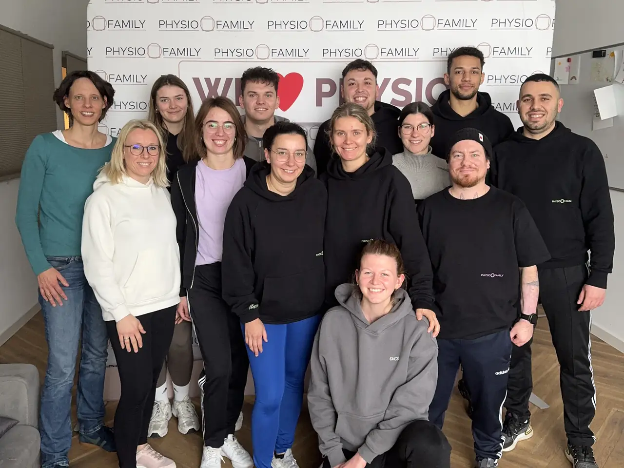 Das Team der Physio Family in Koblenz-Moselweiß nach der CMD-Aix-Zertifizierung