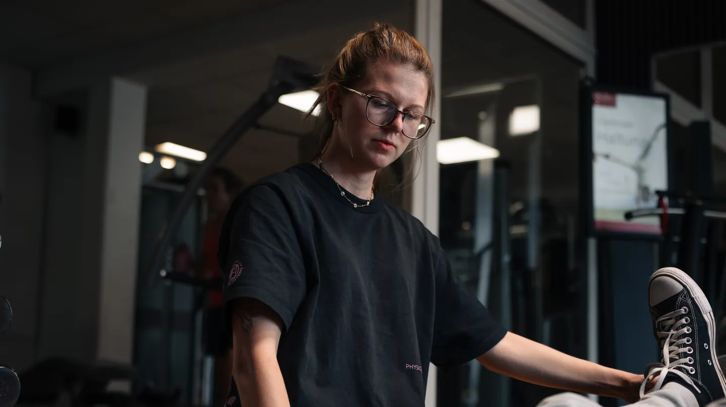 Krankengymnastik im Liegen bei Physio Family Koblenz